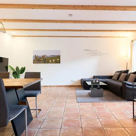 Stilvolle Gartenterrassenwohnung Mitten In Bregenz Exterior photo