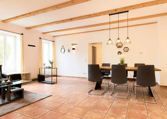 Stilvolle Gartenterrassenwohnung Mitten In Bregenz