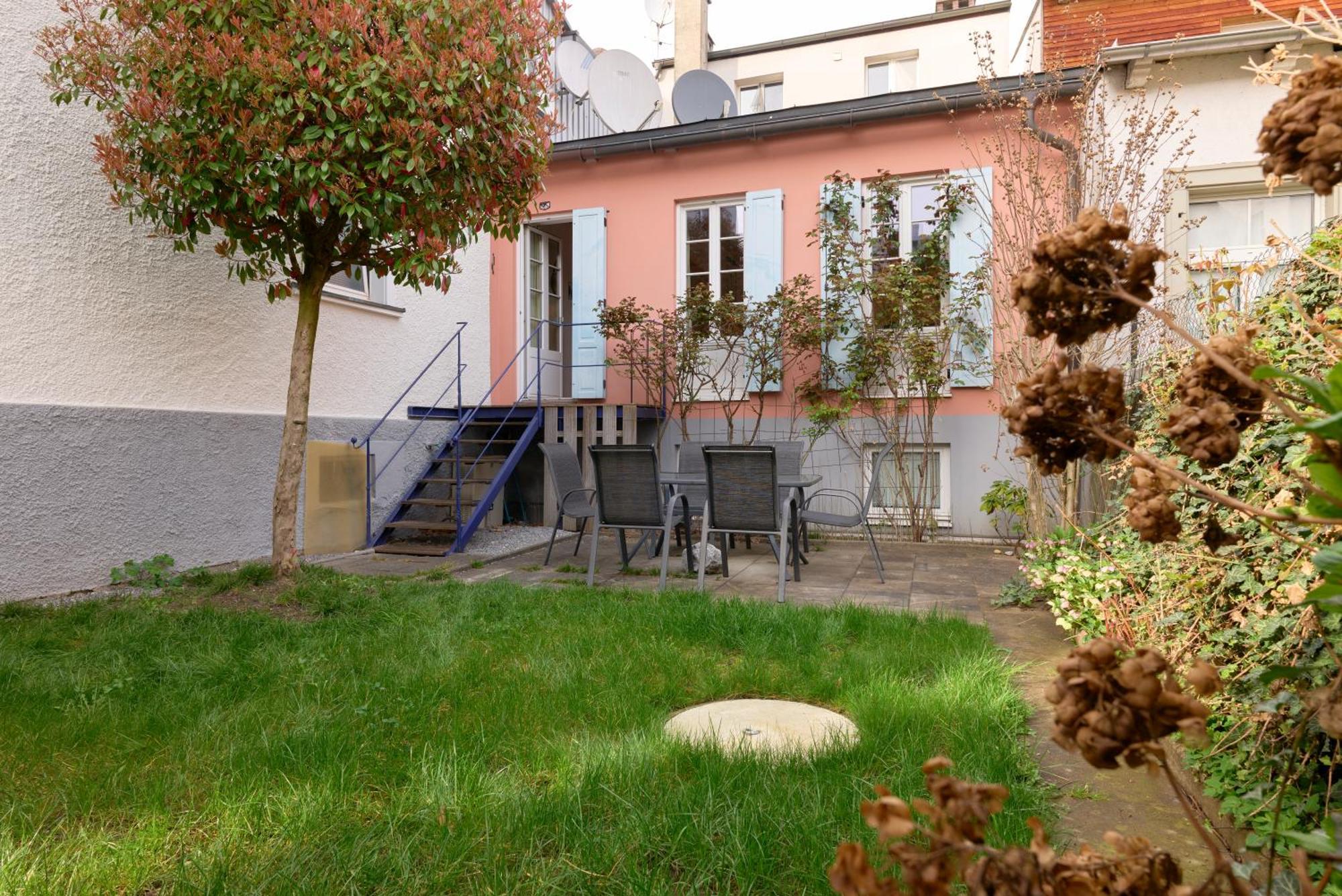 Stilvolle Gartenterrassenwohnung Mitten In Apartment